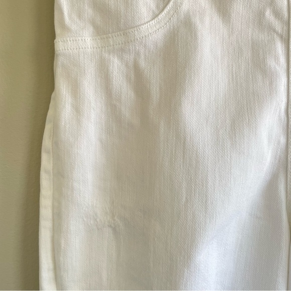 Spanx Women's Distressed White Skinny Ankle Jeans Raw Hem Size Medium - Picture 11 of 12